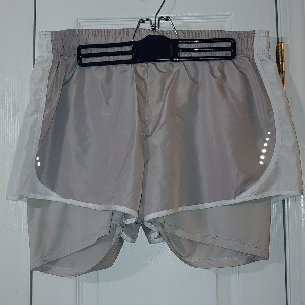 NYL Sport Athletic shorts  2 in 1  gray  Sz XL